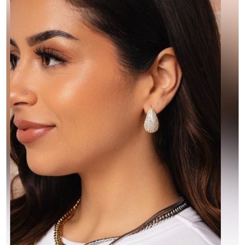 Jewels by Sunaina NARINA 2” Studs Earrings Gold